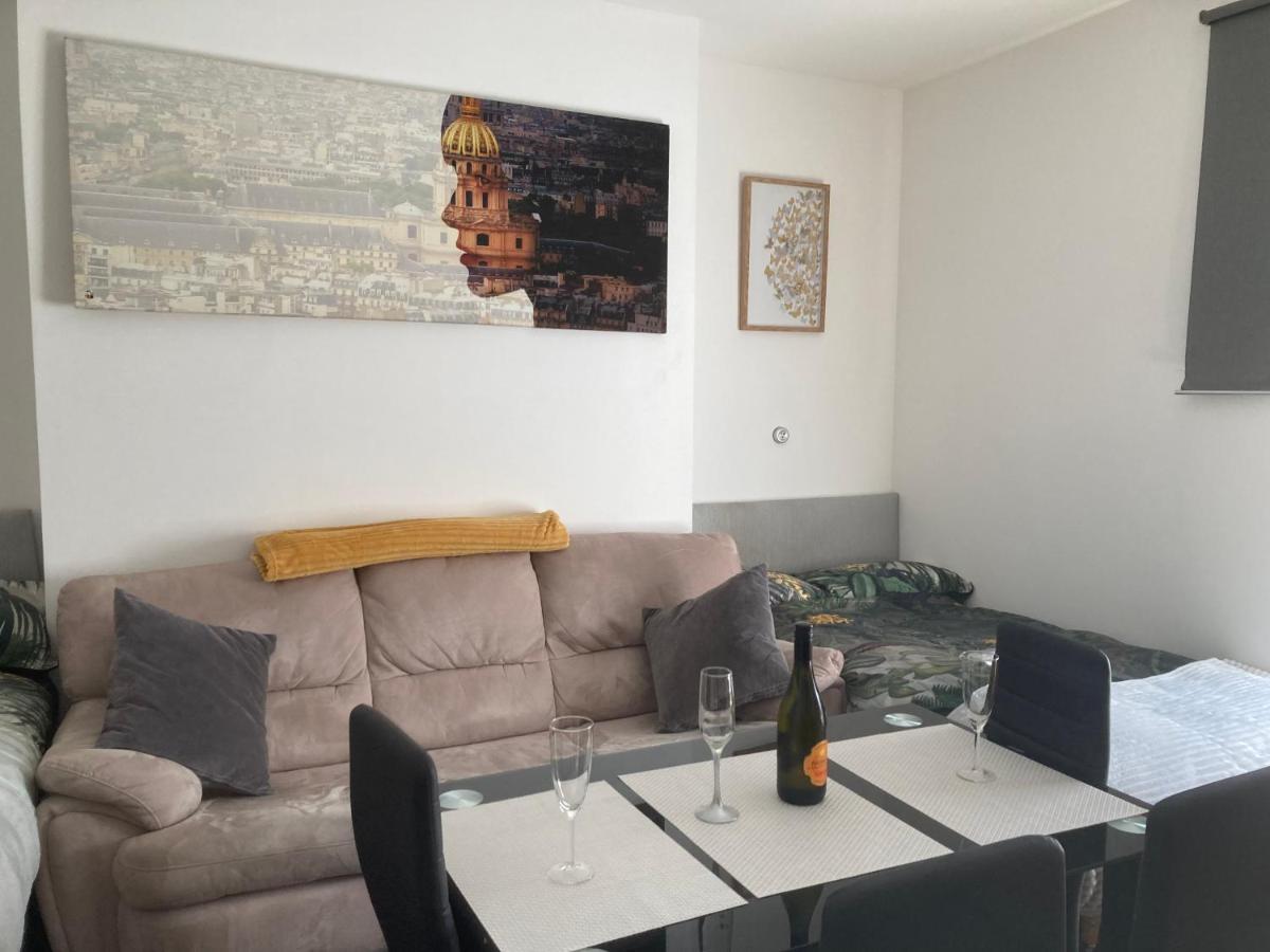 Appartement Jacuzzi Jungle Centre