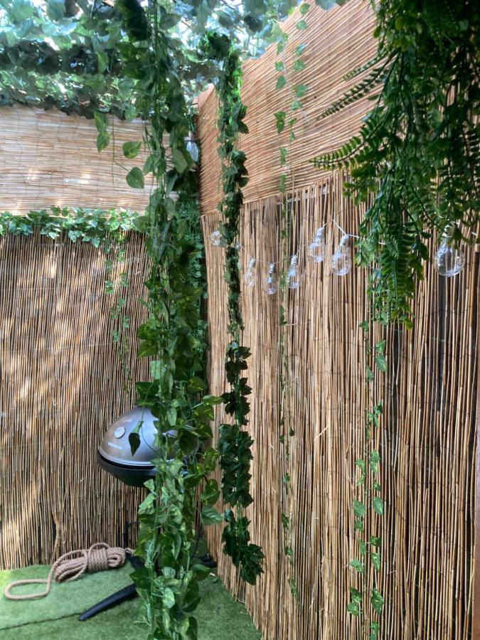 Jacuzzi Jungle Centre