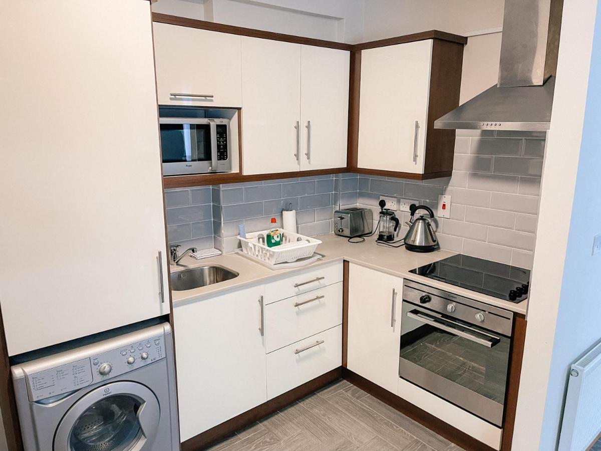 Broc House Aparthotel 4*