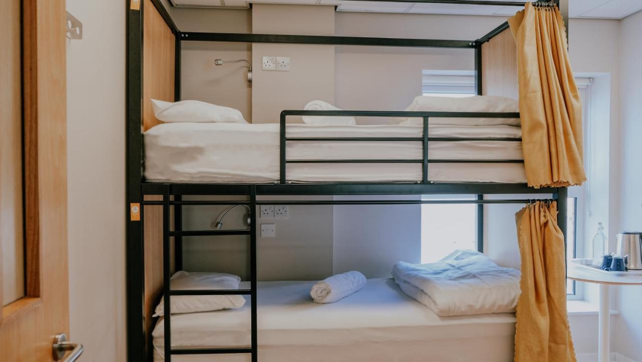 Garden Lane Backpackers Hostel *