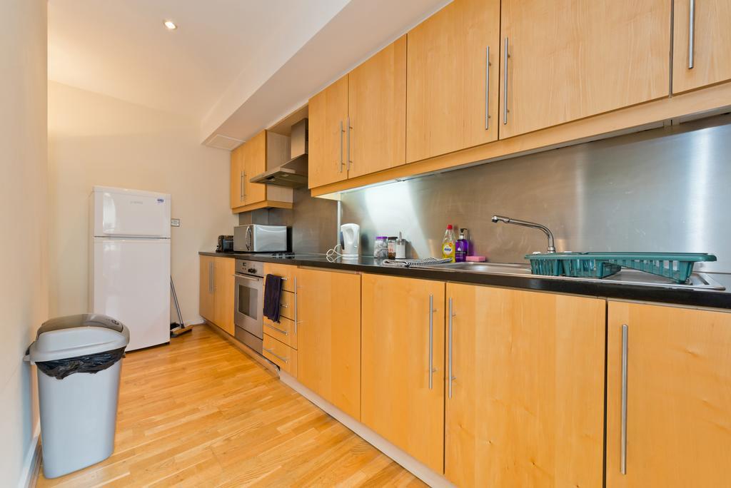 Apartment Retreat *