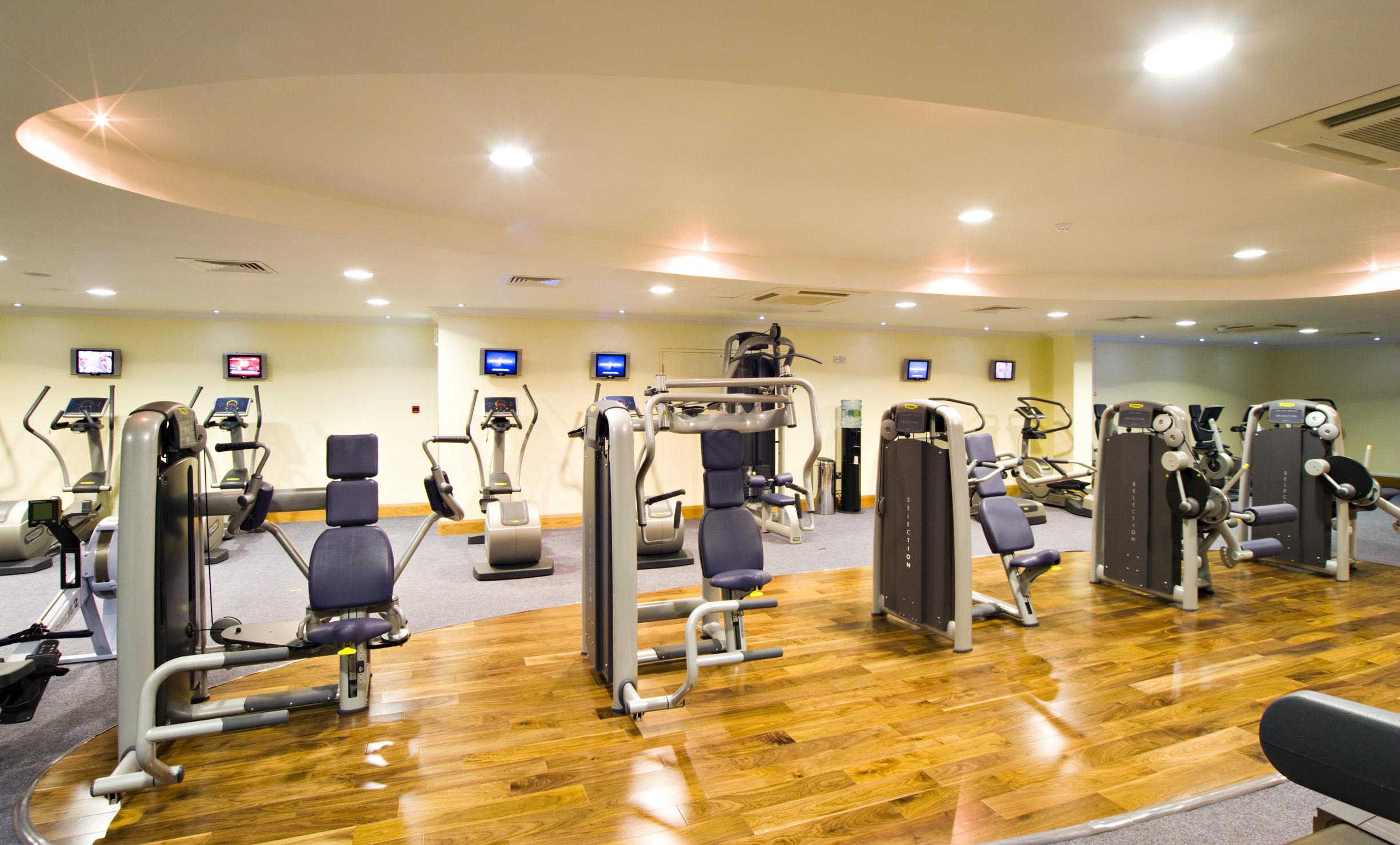 Bonnington & Leisure Centre 4*