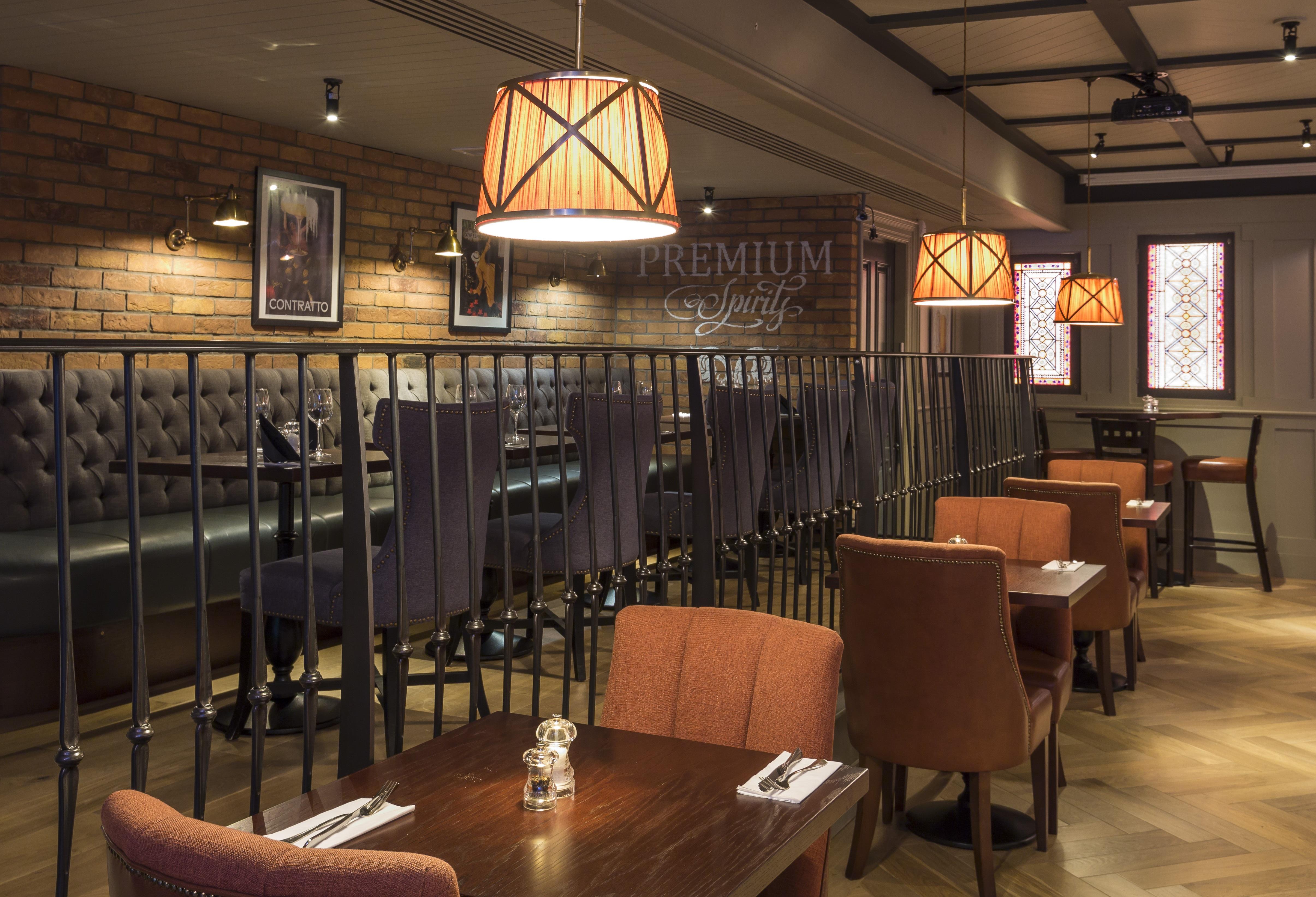 Hotel Bonnington & Leisure Centre 4*