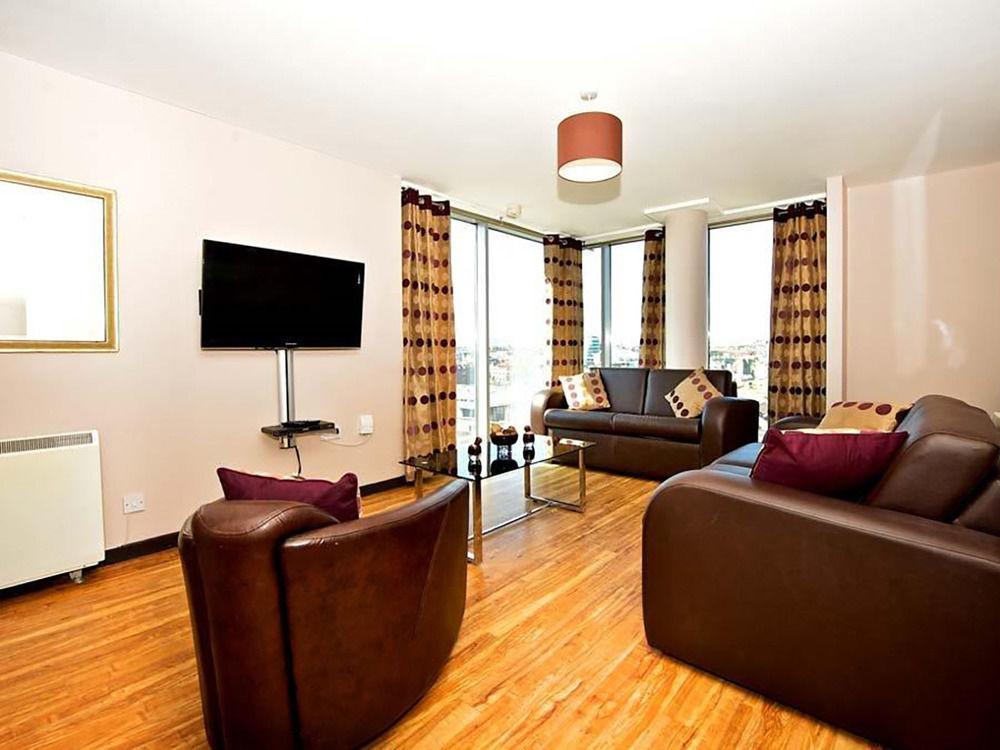 Aparthotel Staycity Millennium Walk 3*