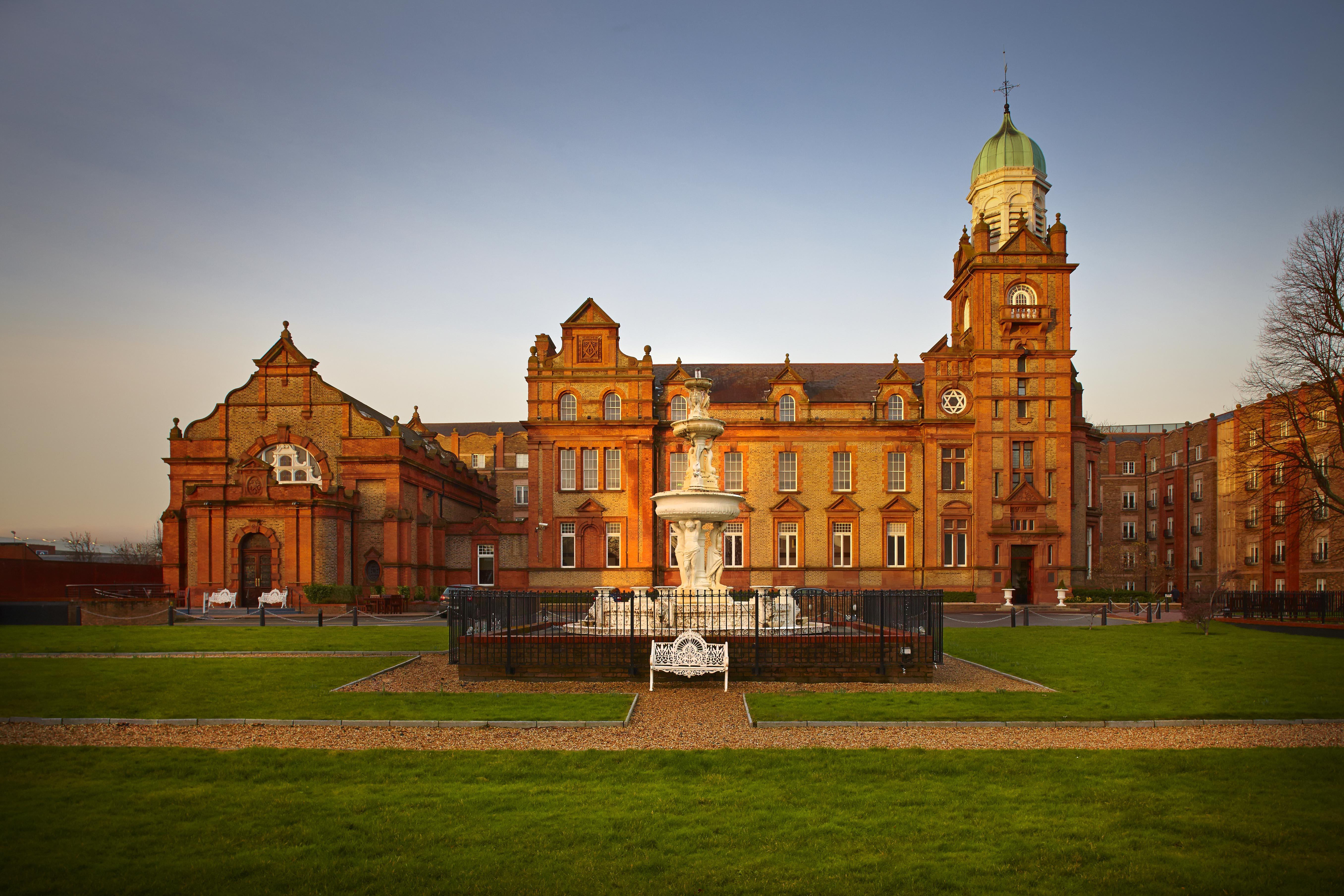 Clayton Ballsbridge Hotel 4*