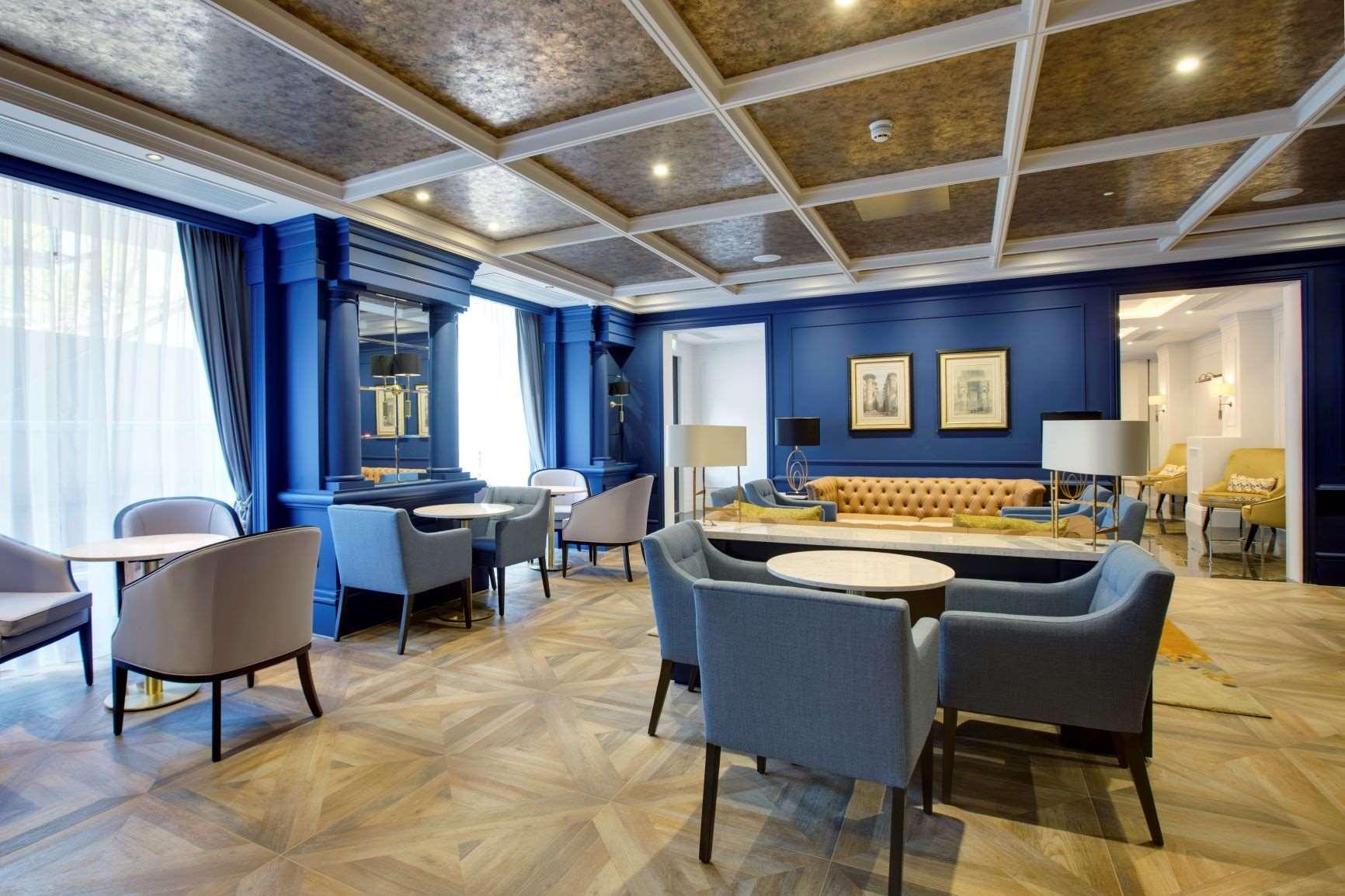 The Davenport 4*