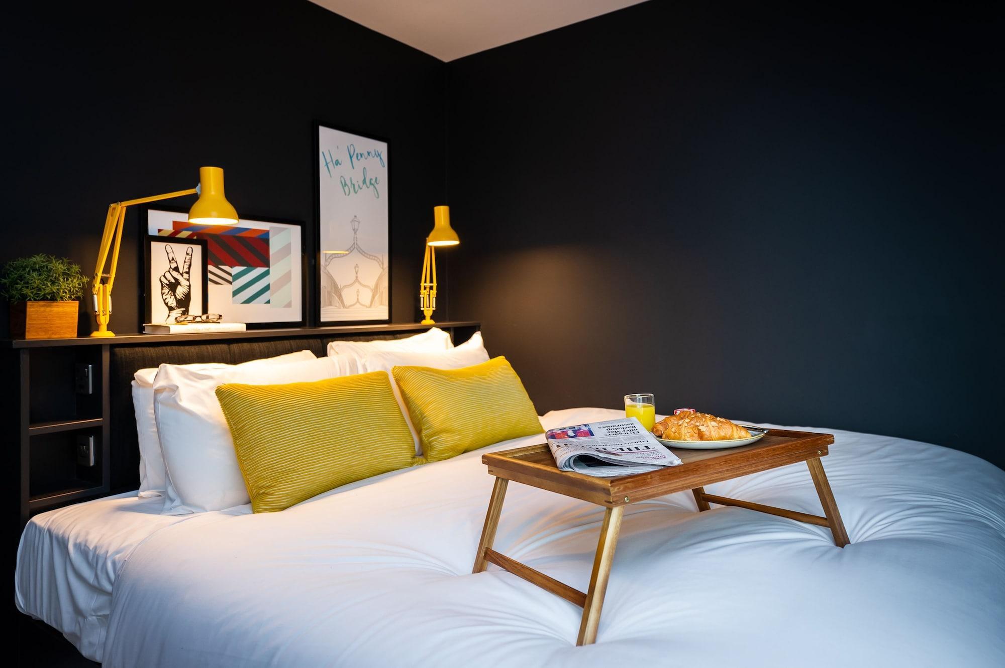 Aparthotel Staycity Castle 4*