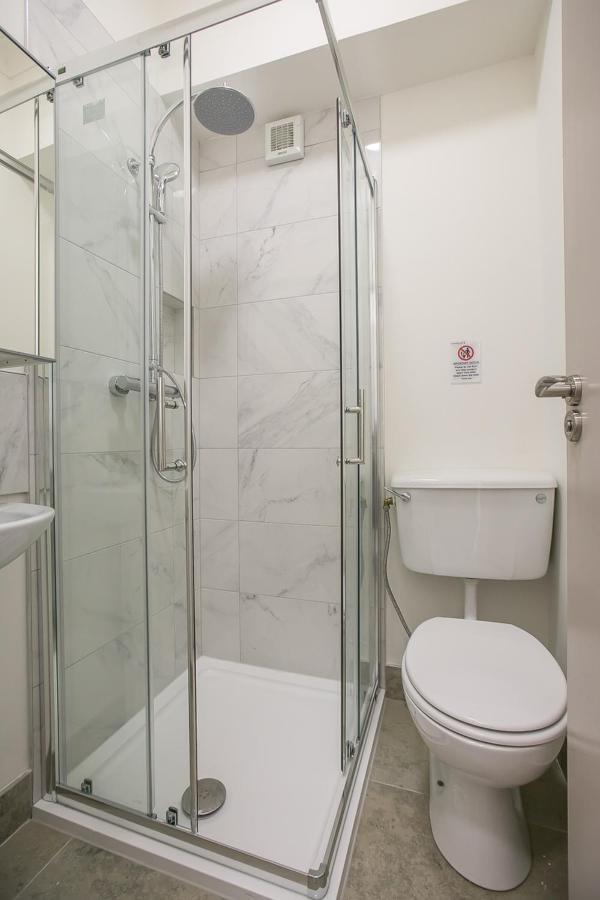 Appartement St Stephen's District-1 *