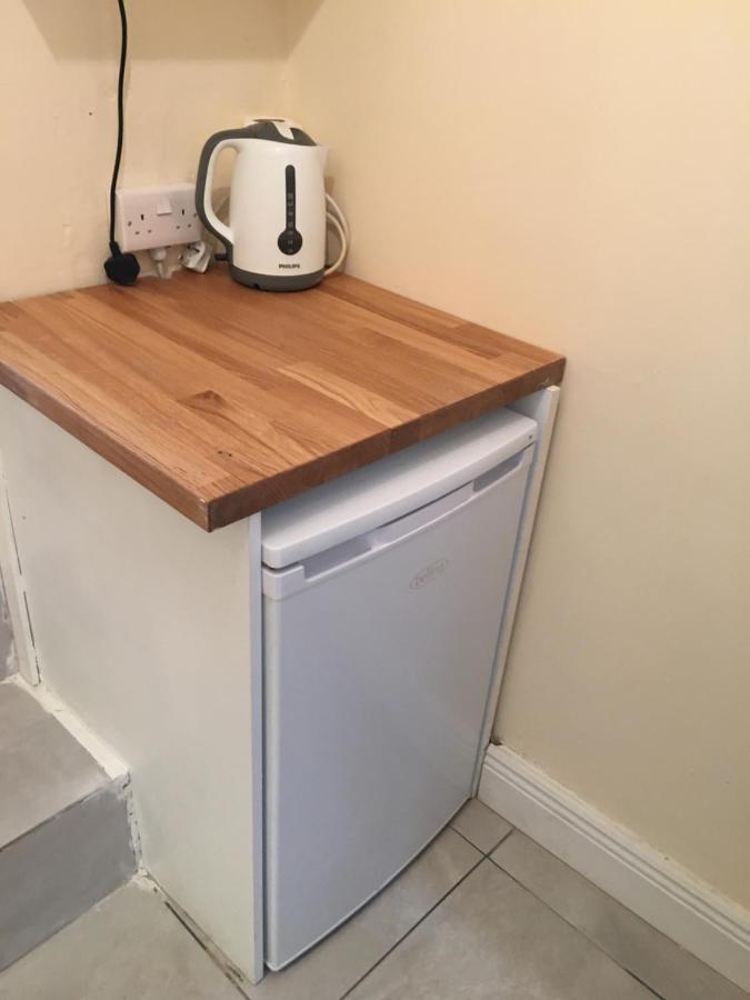 Apartment 1 Bedroom In 11