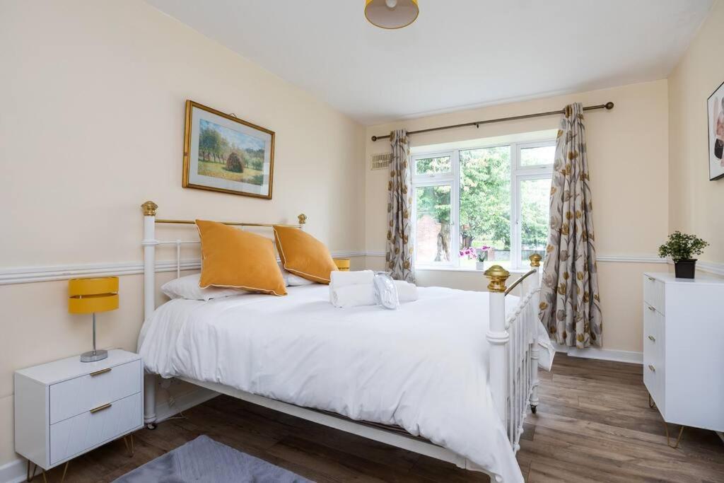 Beautiful 2-bedroom Maisonette Dublin