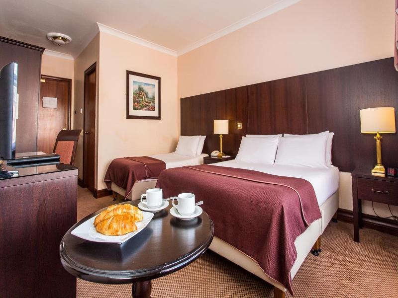 Hotel Sheldon Park And Leisure Club 3*
