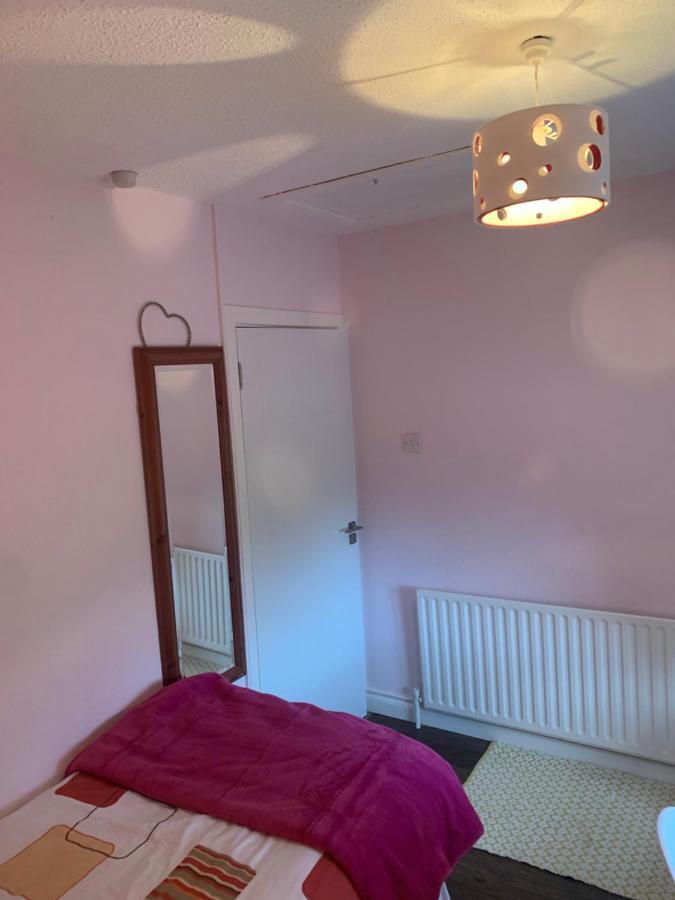 97 Granville Road Homestay *