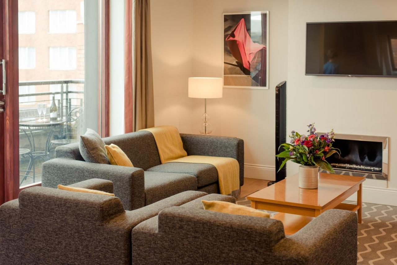 Premier Dublin, Leeson Street