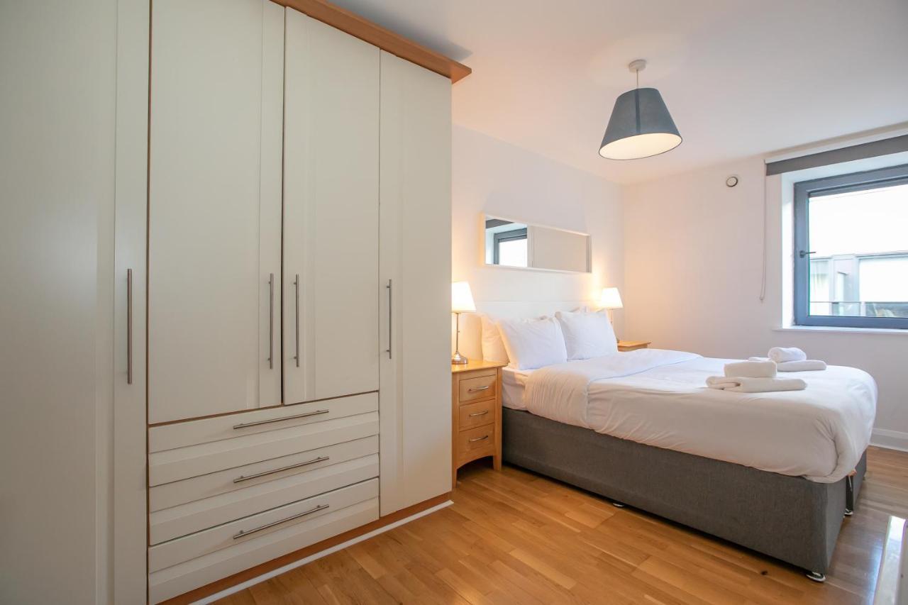 Parnell Corner Apartment *