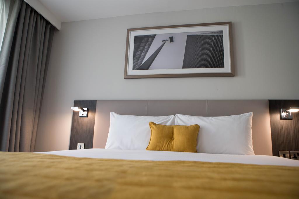 Hotel Maldron Pearse Street 4*