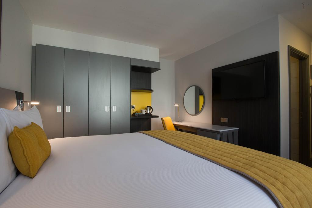 Hotel Maldron Pearse Street