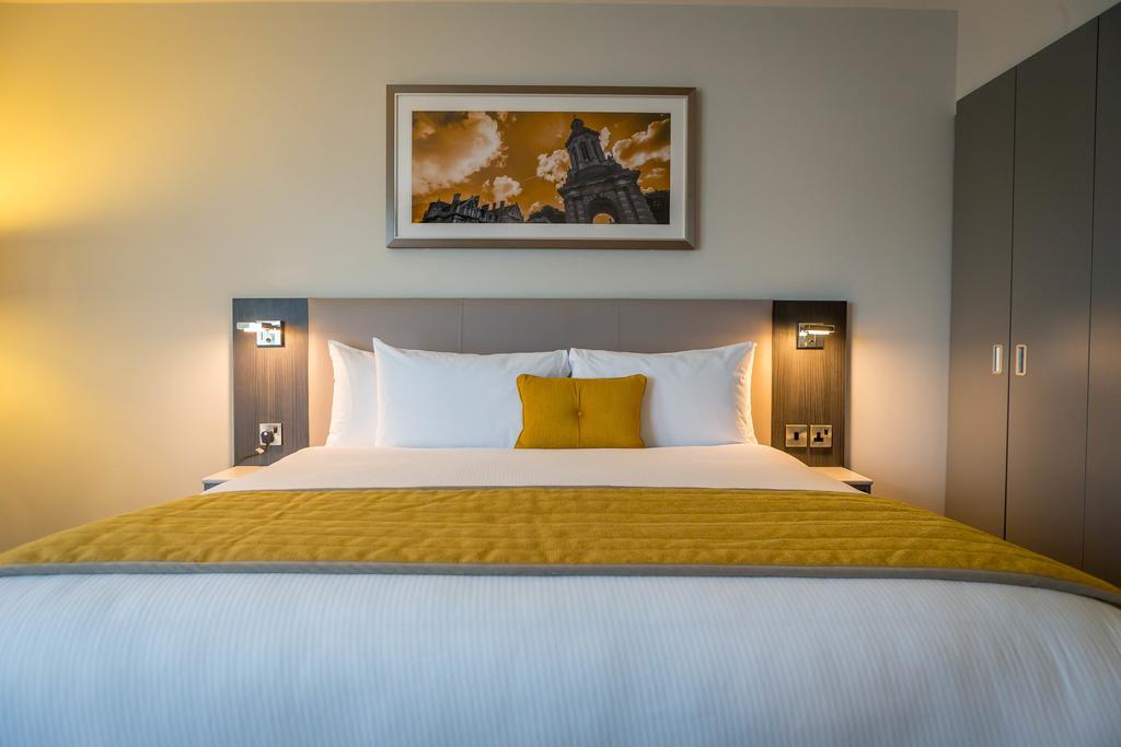 Maldron Pearse Street Dublin