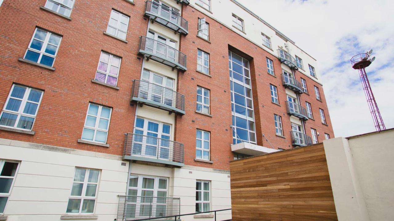 The Waterside 2 Apartment