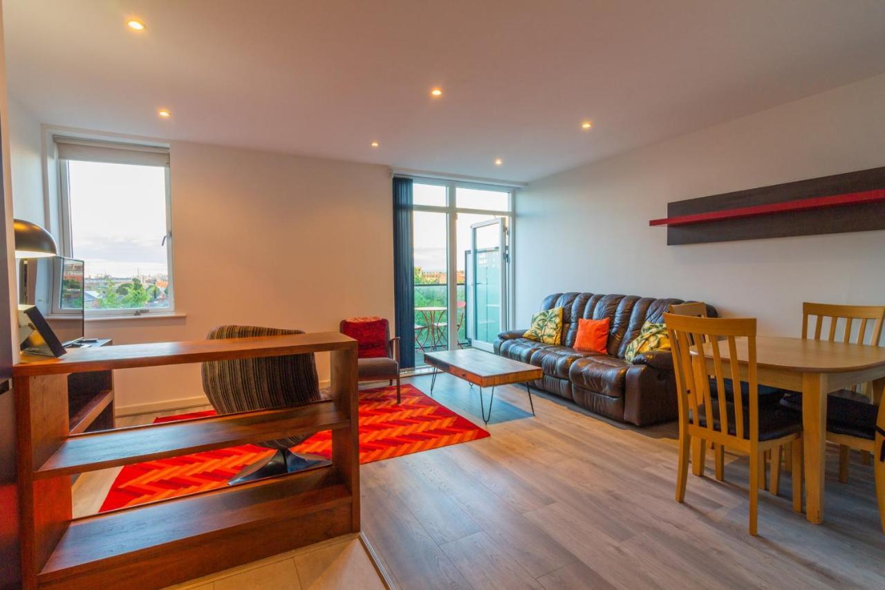 Guestready - Vibrant In Dolphins Barn *
