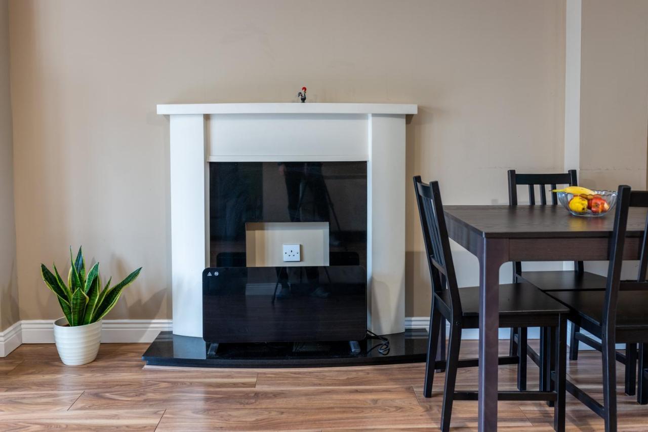Orchard Way, Shared With An Amazing Double Bedroom With Ensuite * Dublin