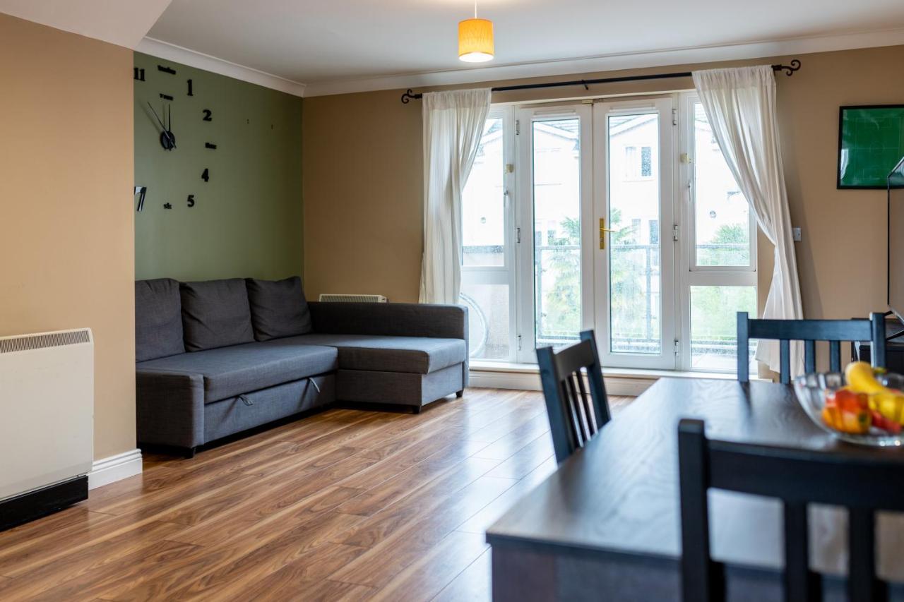 Orchard Way, Shared With An Amazing Double Bedroom With Ensuite *