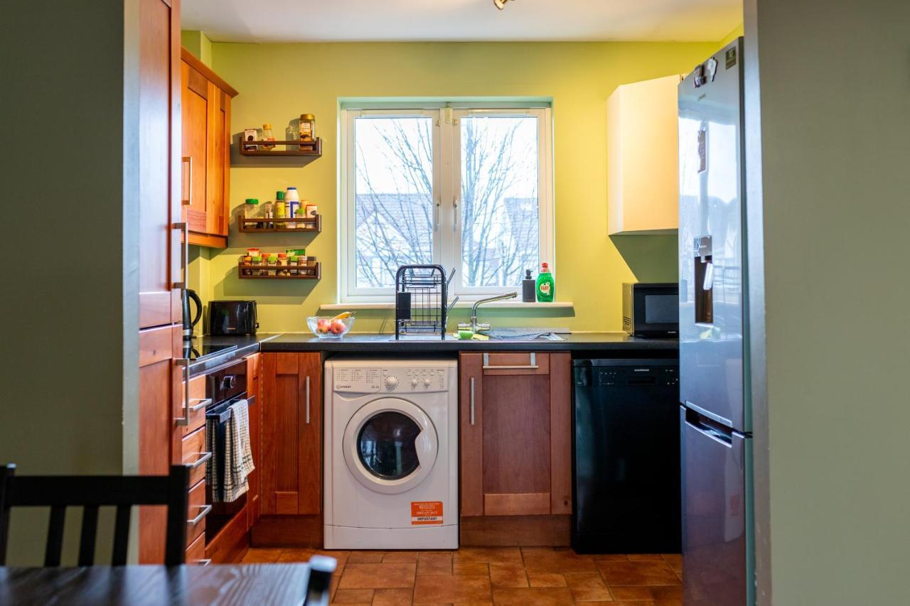 Homestay Orchard Way, Shared With An Amazing Double Bedroom With Ensuite *