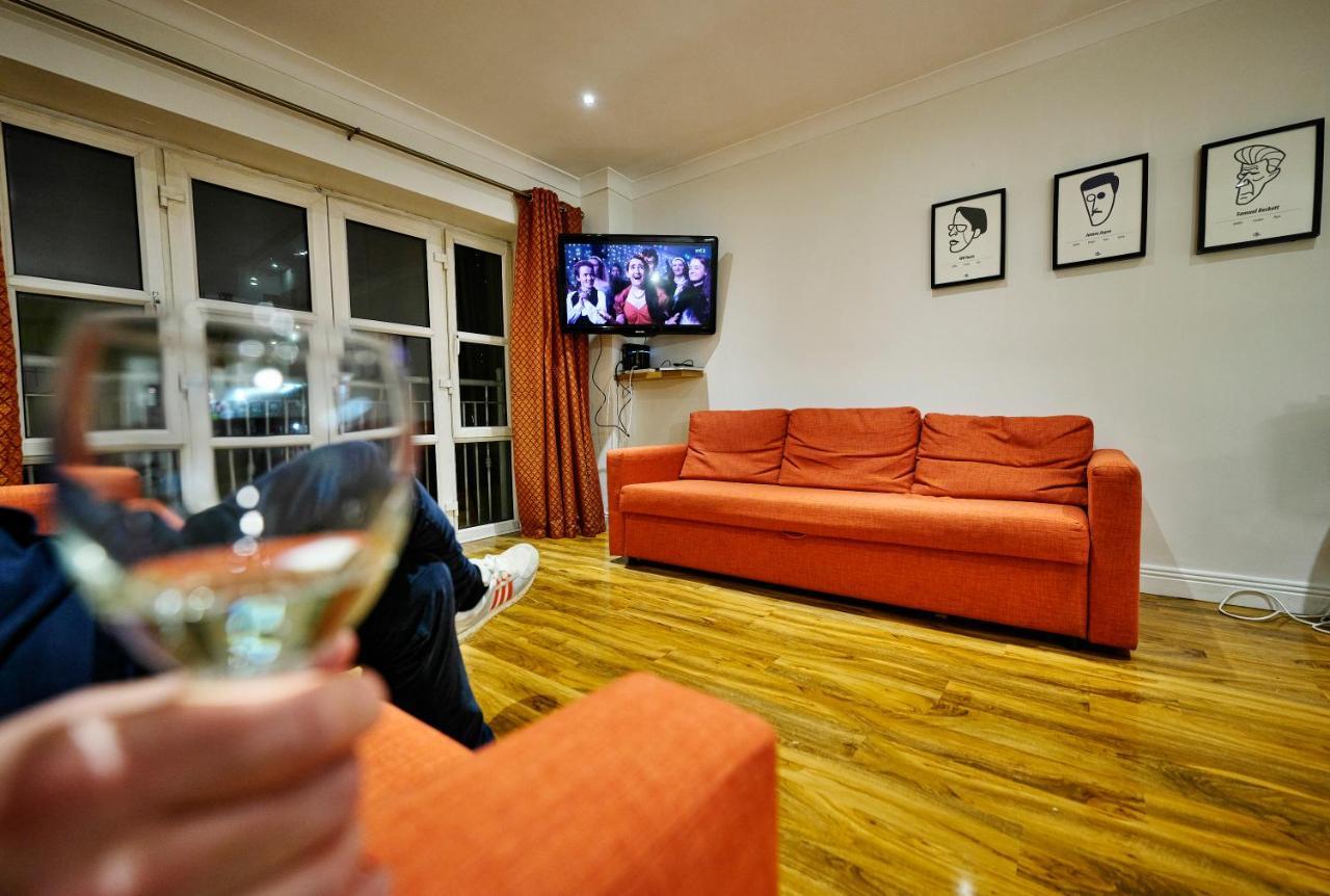 The Dubliner - O Connell Street Zone Apartment *