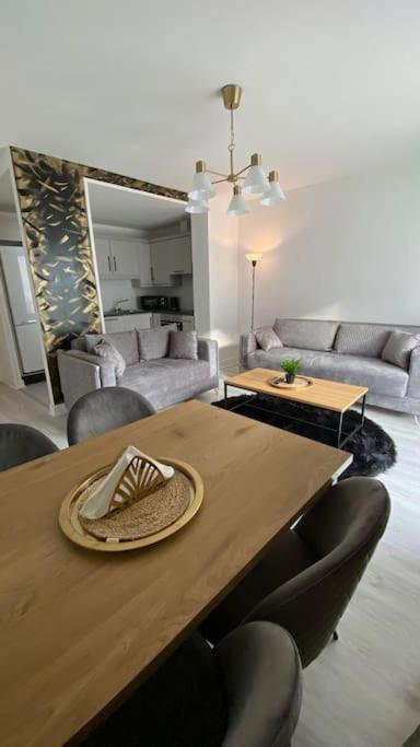 Apartment Stunning Modern 2bed Near City& Airport Dublin