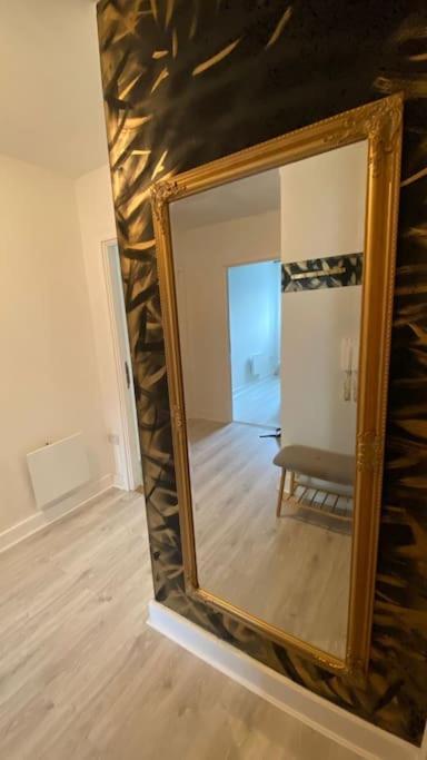 Stunning Modern 2bed Near City& Airport Dublin