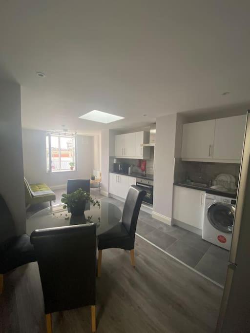 Apartment Modern And Cosy 1-bed Apt In The Heart Of *