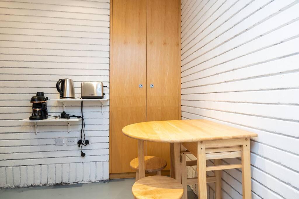 Charming 1 Bedroom In Ranelagh Apartment *