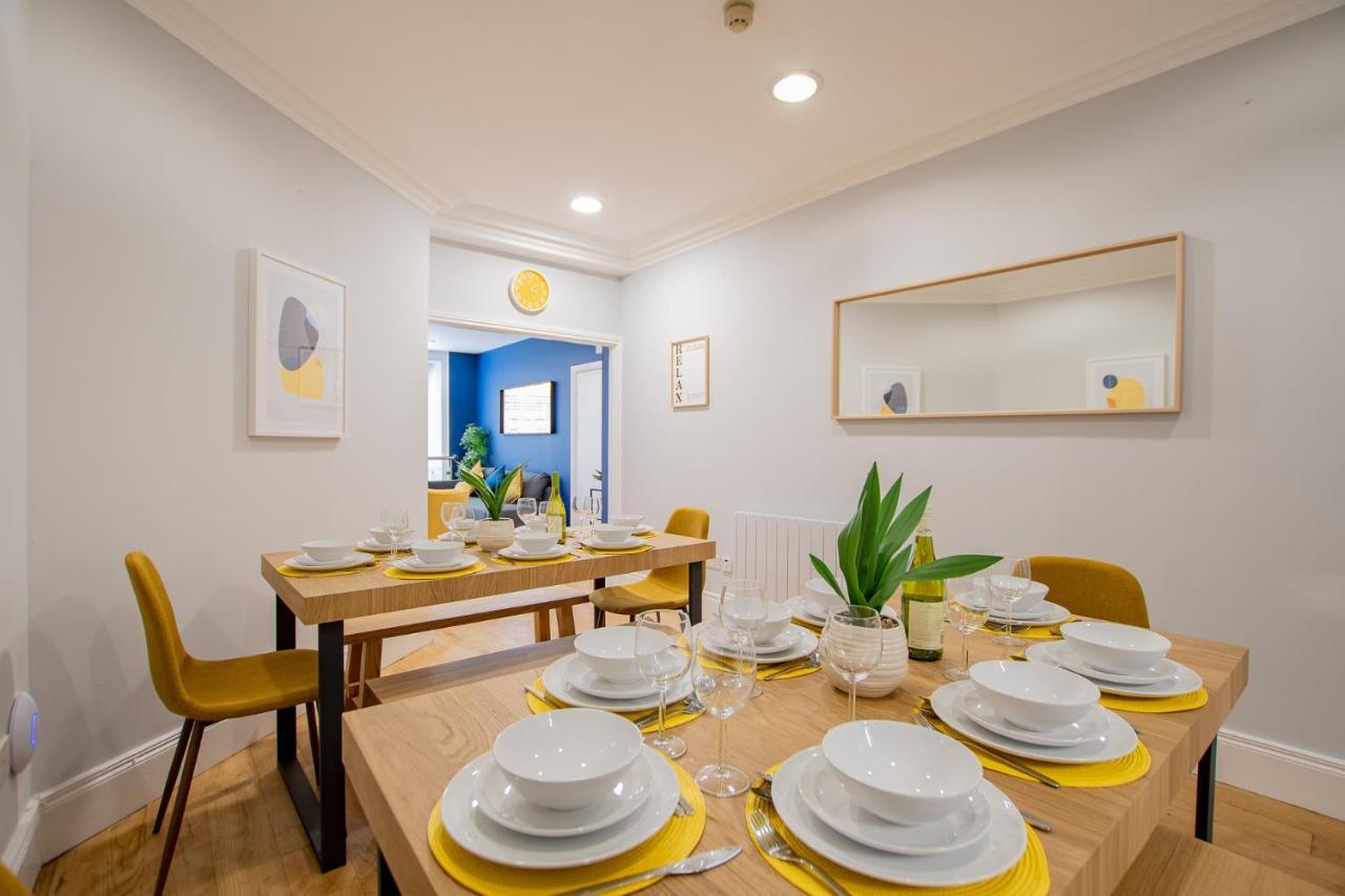 Holiday home The Yellow Door By Shortstays *