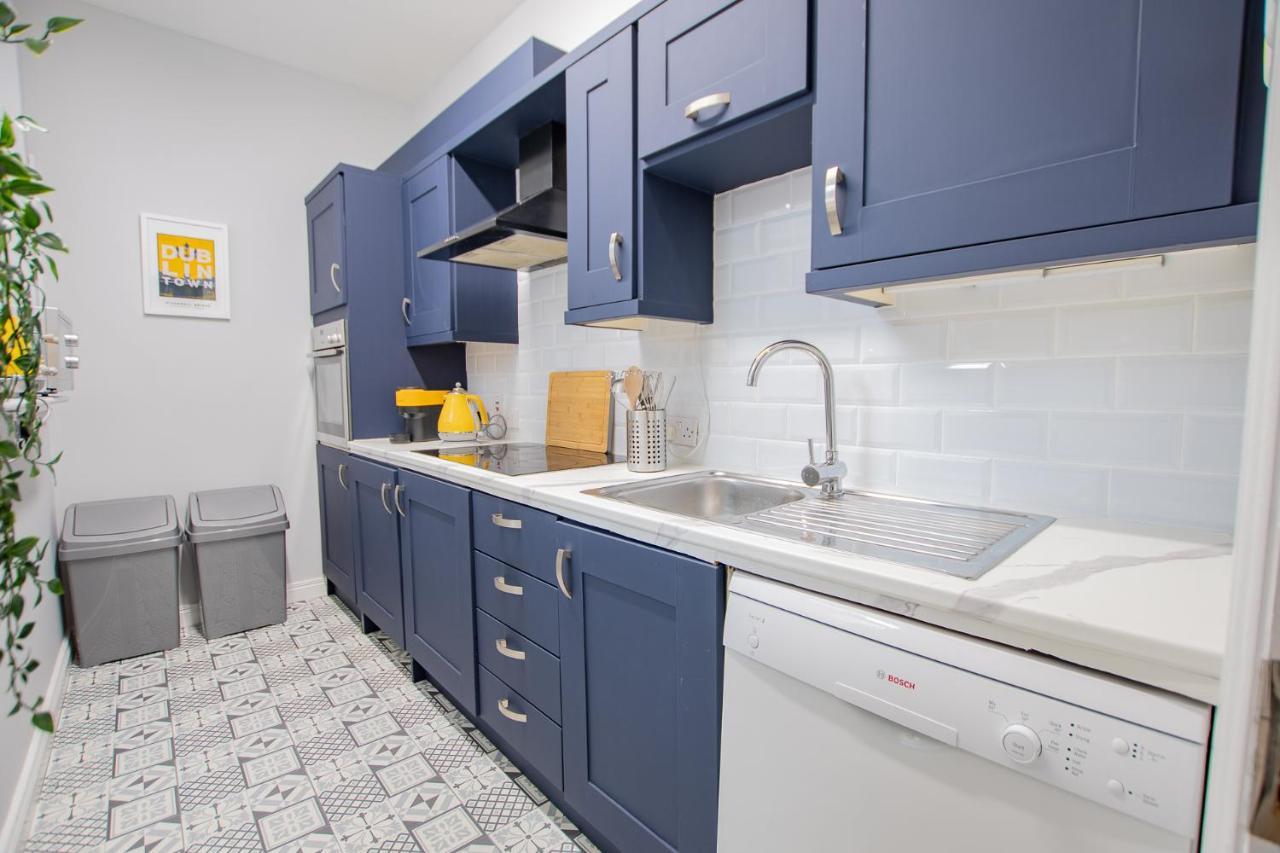 The Yellow Door By Shortstays * Dublin