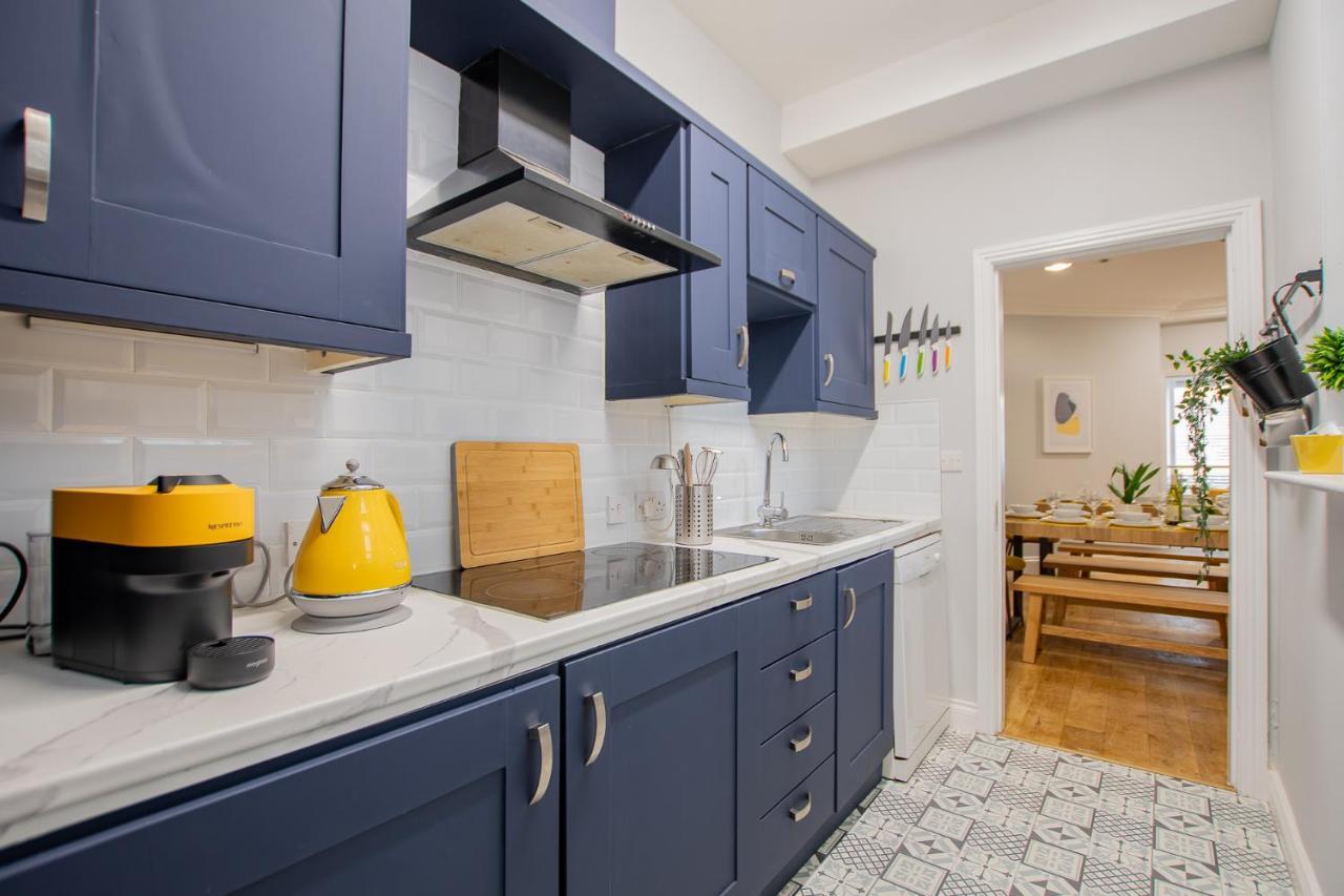The Yellow Door By Shortstays * Dublin