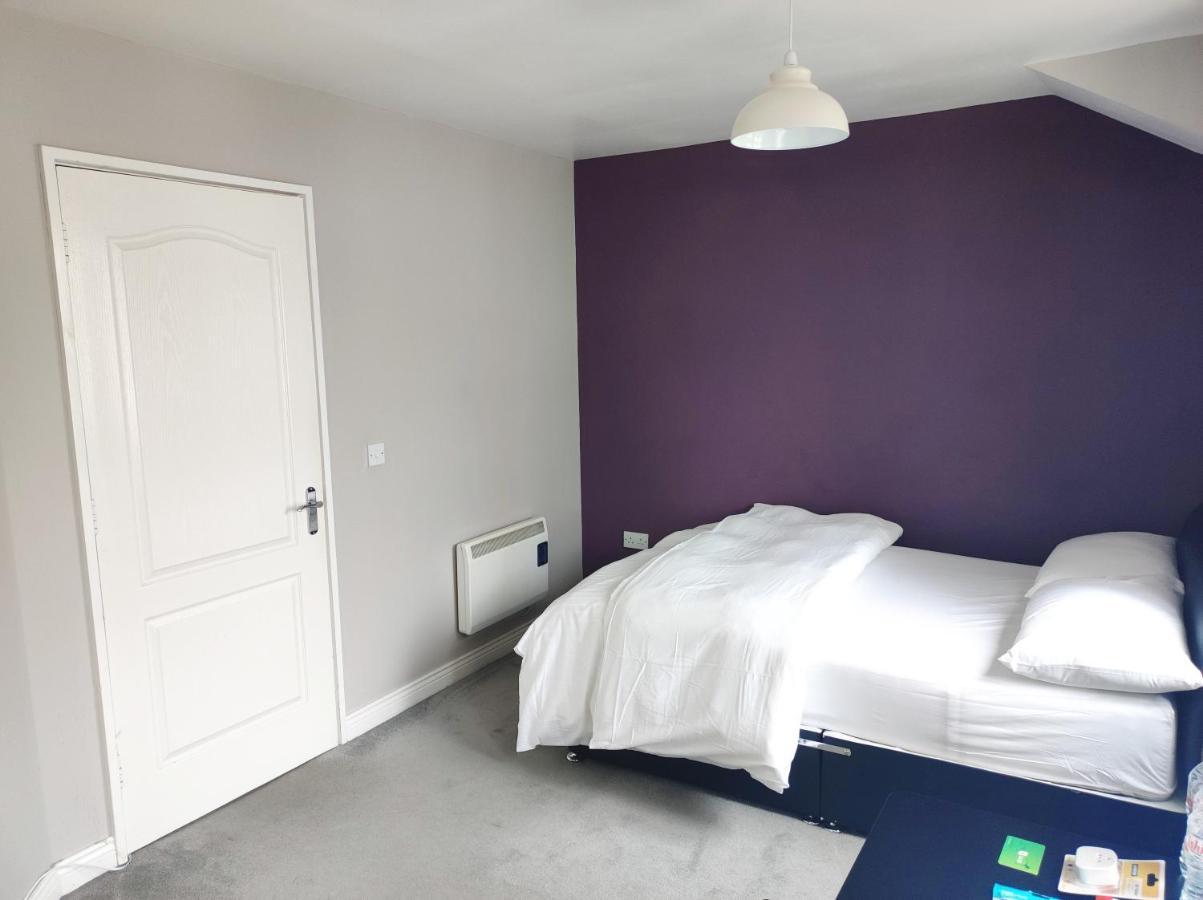 Orchard Way, Shared With An Amazing Double Bedroom With Ensuite Homestay Dublin