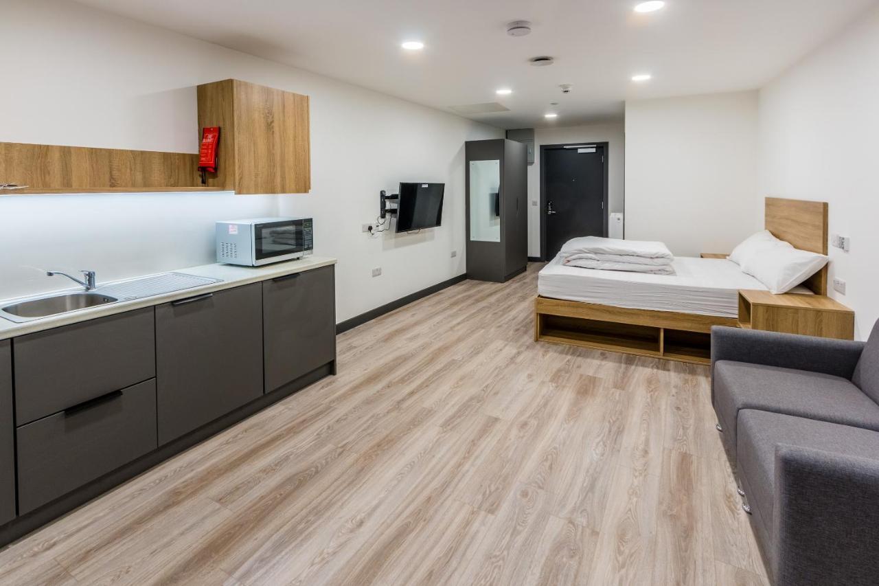 Destiny Student - Ardee Point Apartment *