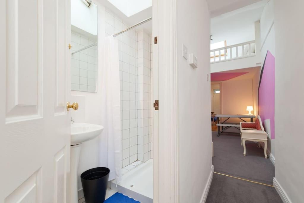 Dublin's Skinniest House