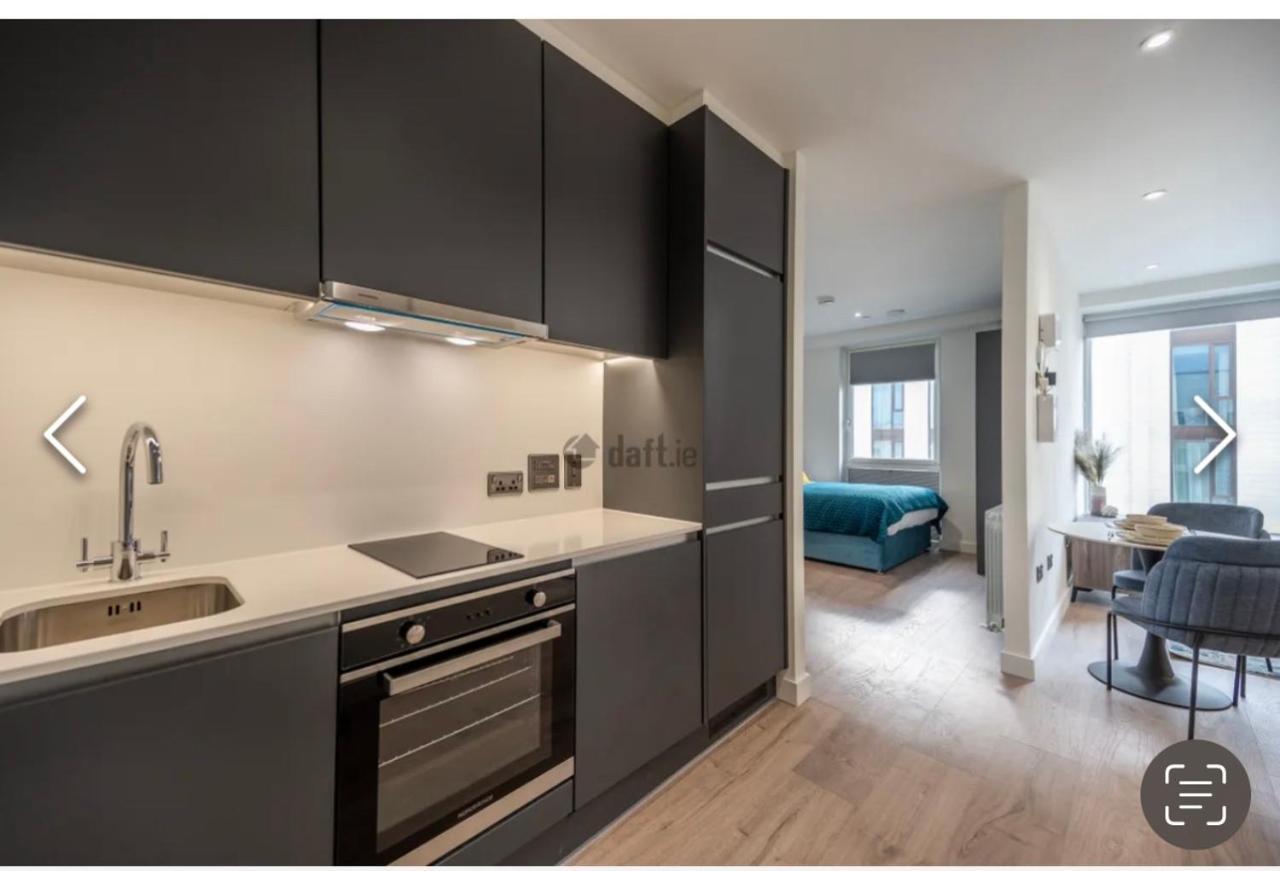 Apartment Luxury 1 Bed In Centre Full Kitchen 1 On The Docklands