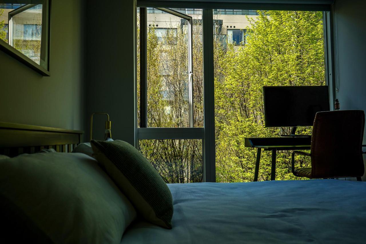 Charming Duplex In Grand Canal Apartment Dublin
