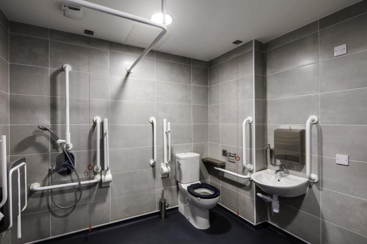 Cosy Ensuite Bedrooms At Aspen House In Apartment Dublin