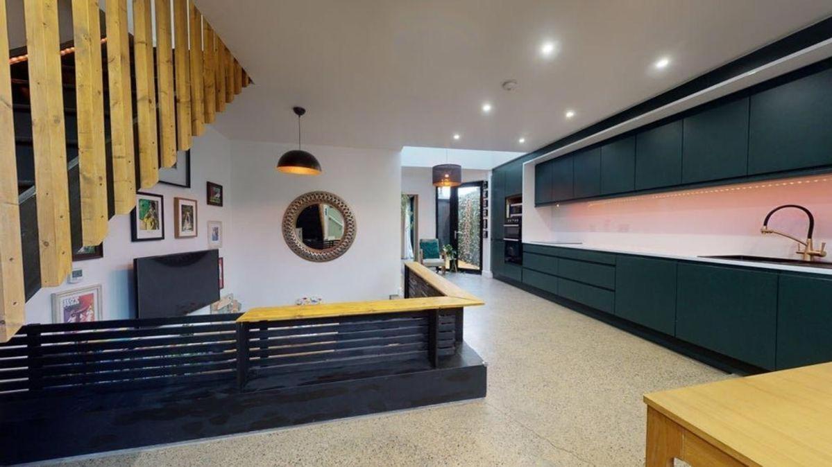 Cozy In Stoneybatter, Homestay *