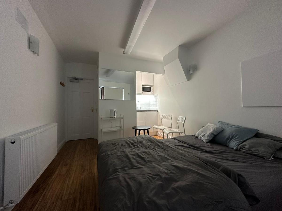 Santry Apartment *