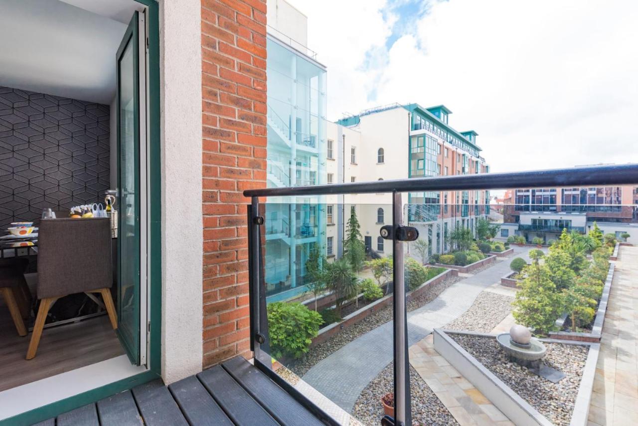 Apartment Sweet - Adelaide Square