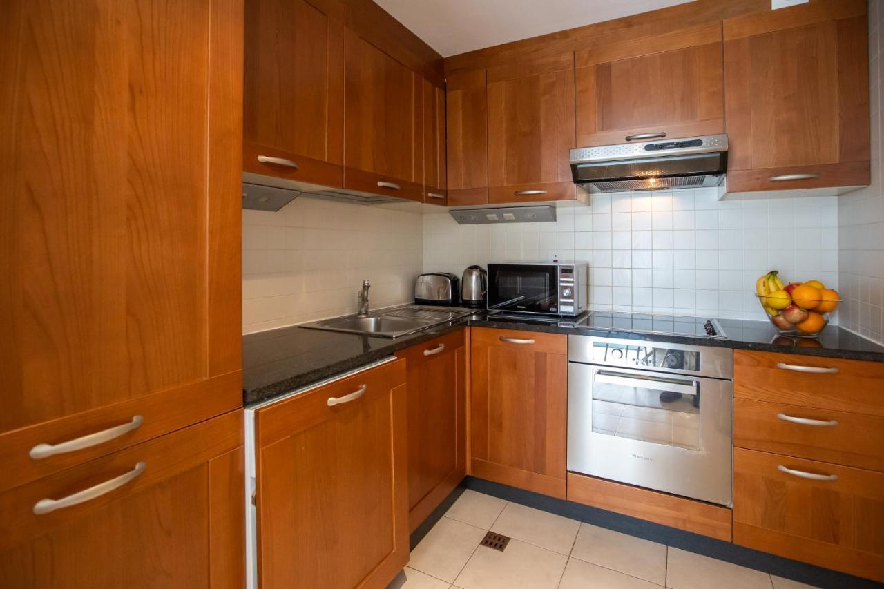 Grand Canal Square Apartment Dublin