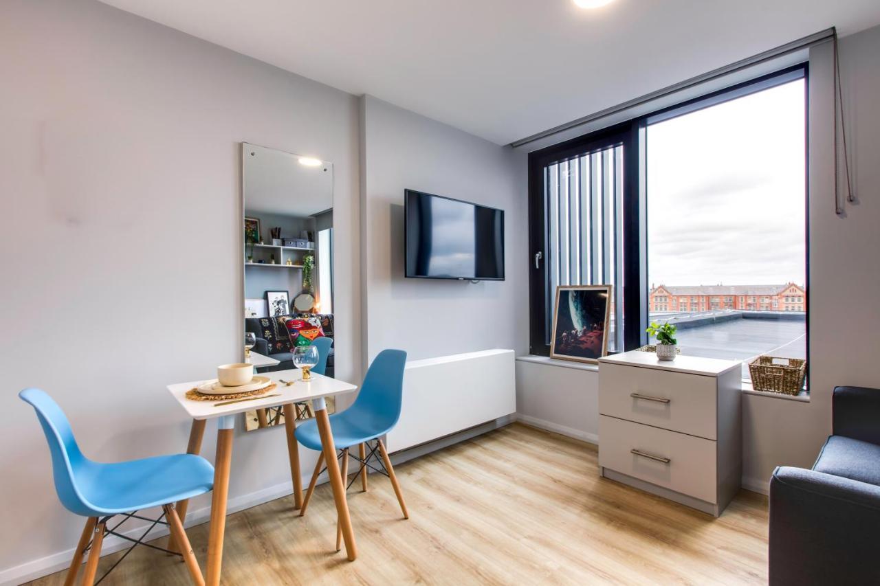 Yugo Explore - Kavanagh Court Apartment *