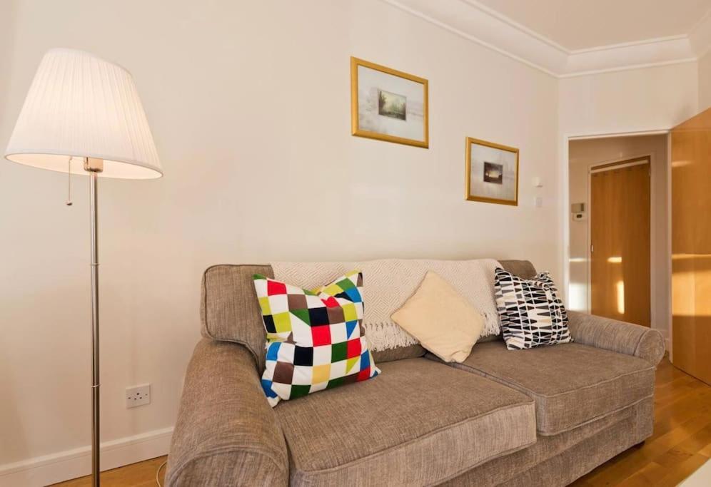 Apartment Luxury In D1 Dublin