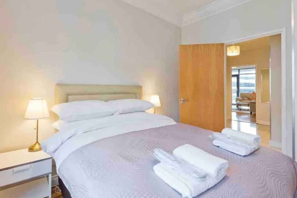 Luxury Two Bedroom In * Dublin