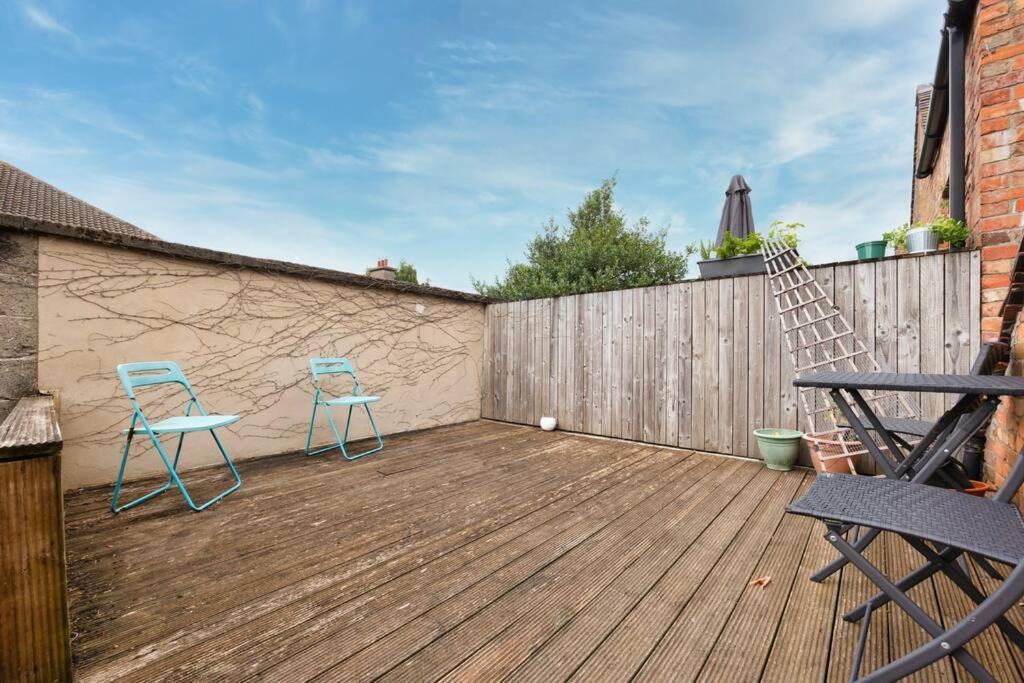 Homely 3 Bedroom House With A Balcony In Donnybrook