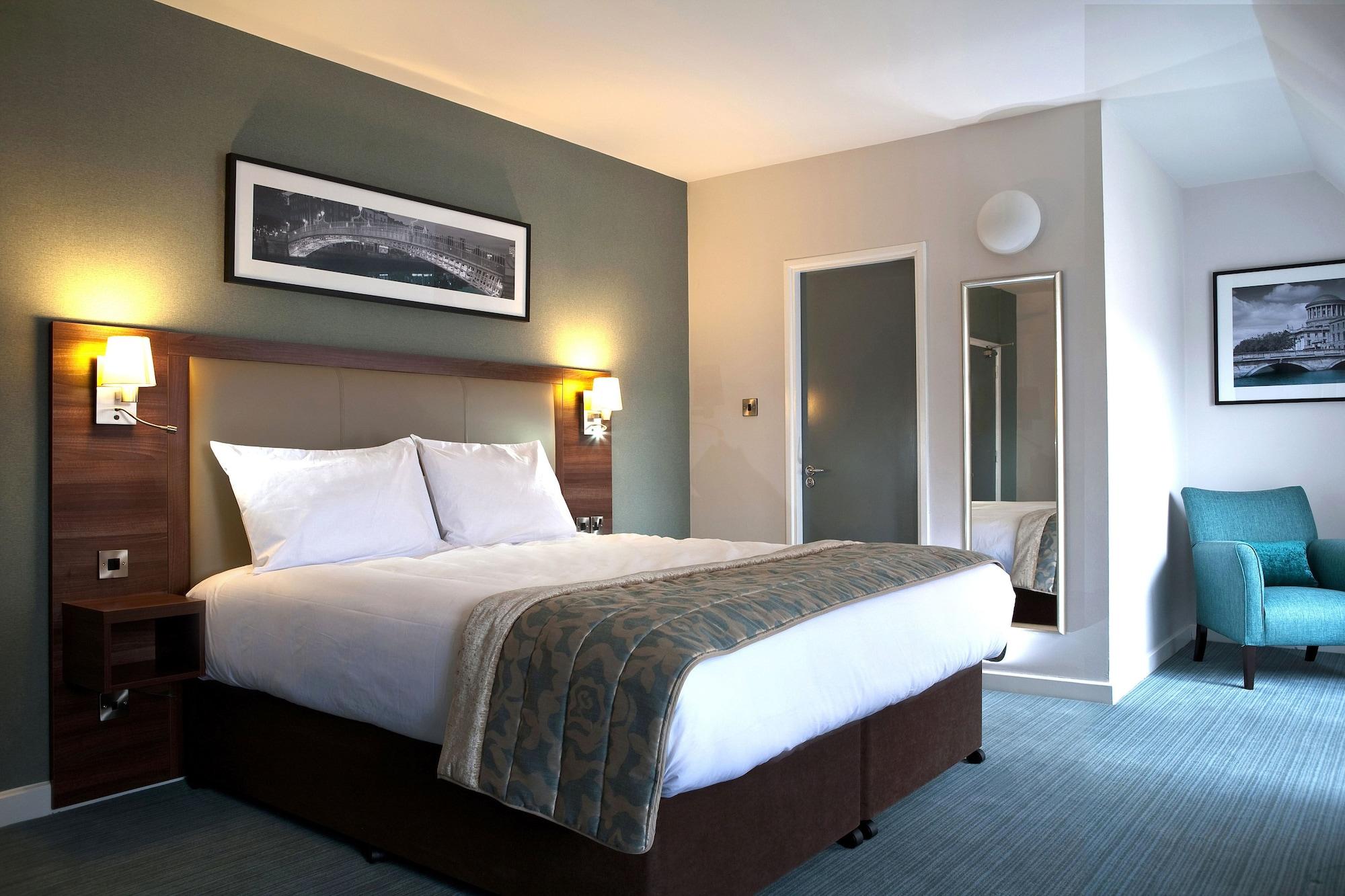 Hotel Leonardo Parnell Street