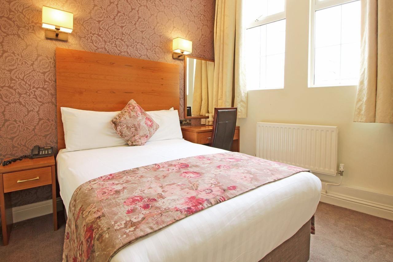 Castle 4* Dublin